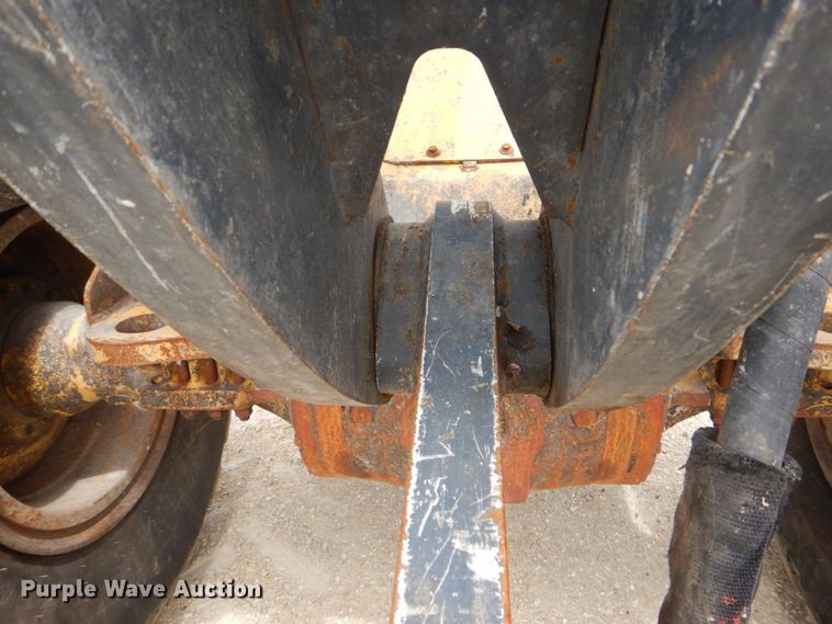 image for item DS8126 2011 John Deere 644K  high lift wheel loader