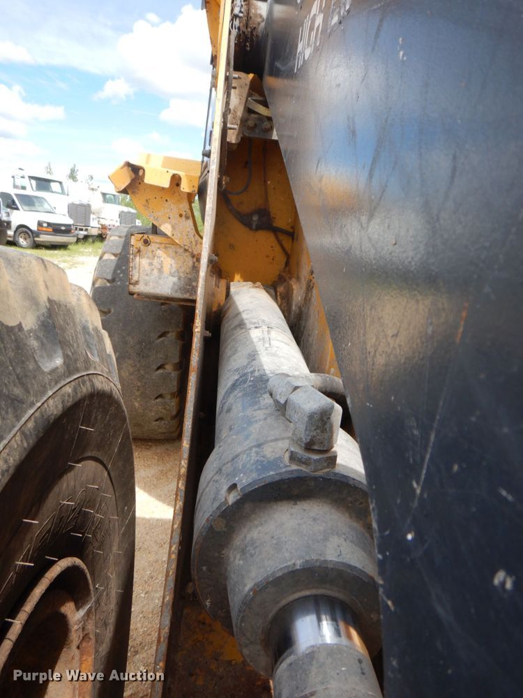 image for item DS8126 2011 John Deere 644K  high lift wheel loader