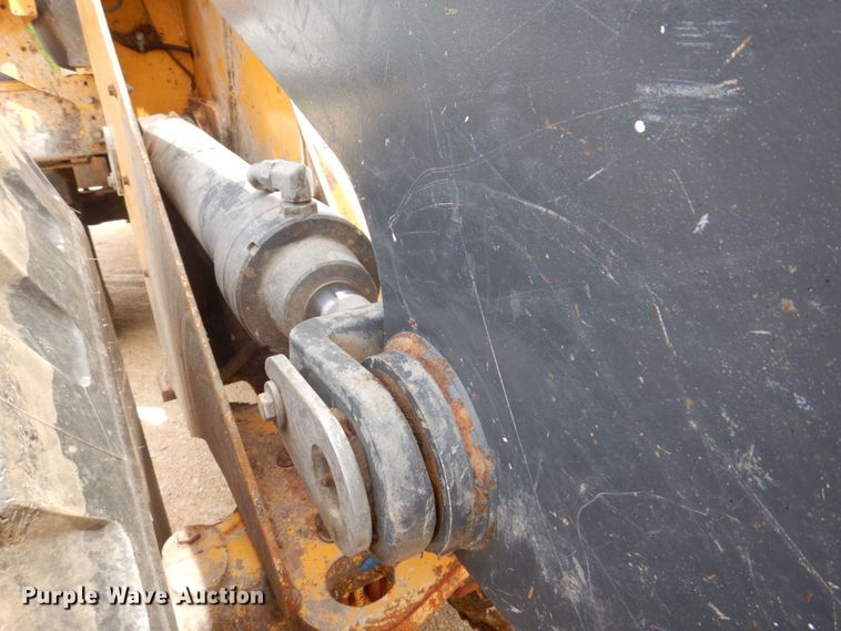 image for item DS8126 2011 John Deere 644K  high lift wheel loader