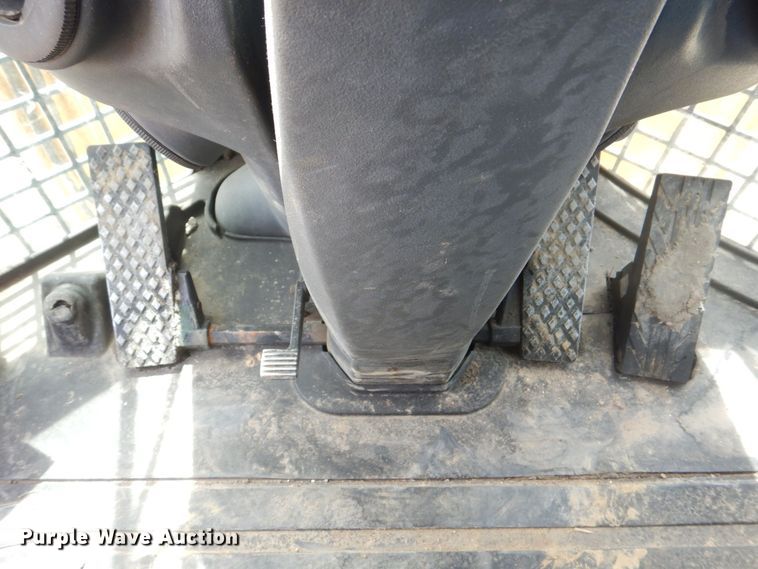 image for item DS8126 2011 John Deere 644K  high lift wheel loader