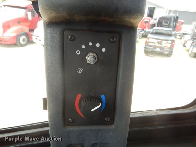 image for item DS8126 2011 John Deere 644K  high lift wheel loader