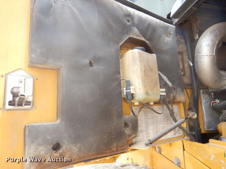 image for item DS8126 2011 John Deere 644K  high lift wheel loader