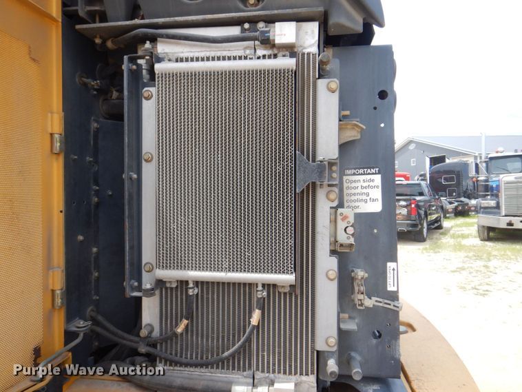 image for item DS8126 2011 John Deere 644K  high lift wheel loader