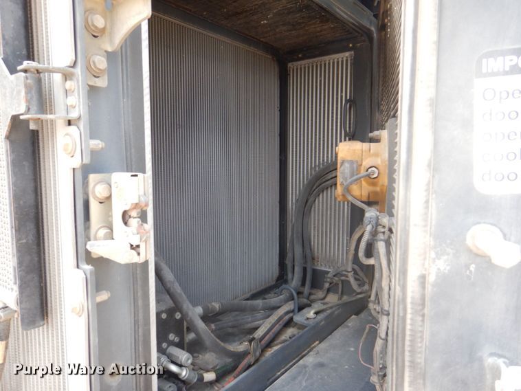 image for item DS8126 2011 John Deere 644K  high lift wheel loader