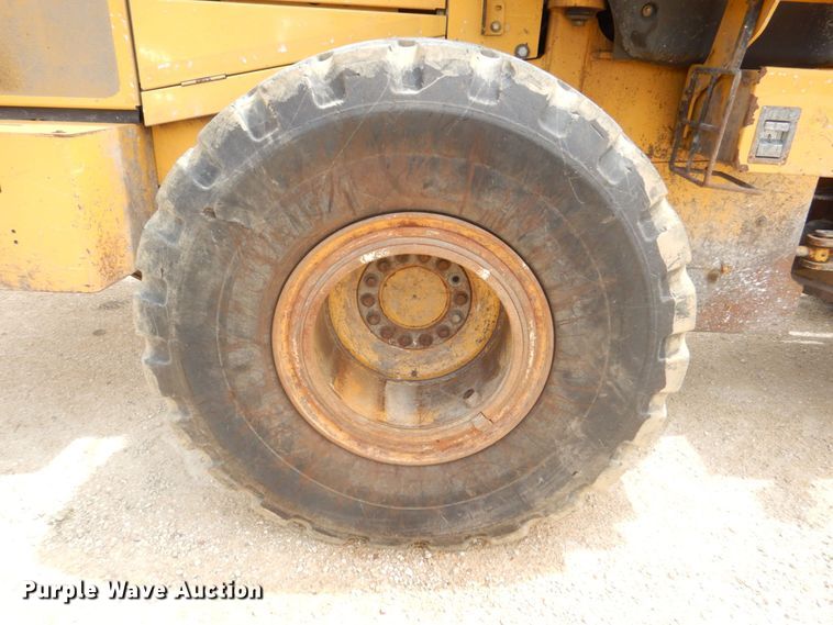 image for item DS8126 2011 John Deere 644K  high lift wheel loader