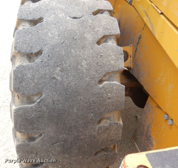 image for item DS8126 2011 John Deere 644K  high lift wheel loader