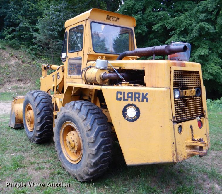 image for item DS8144 Clark 75B  wheel loader