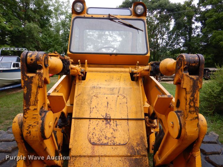 image for item DS8144 Clark 75B  wheel loader