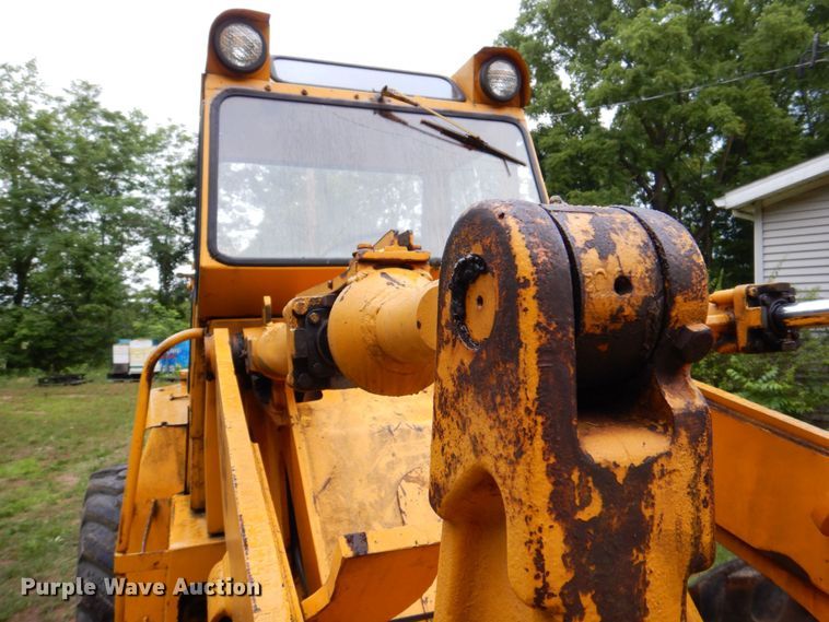 image for item DS8144 Clark 75B  wheel loader