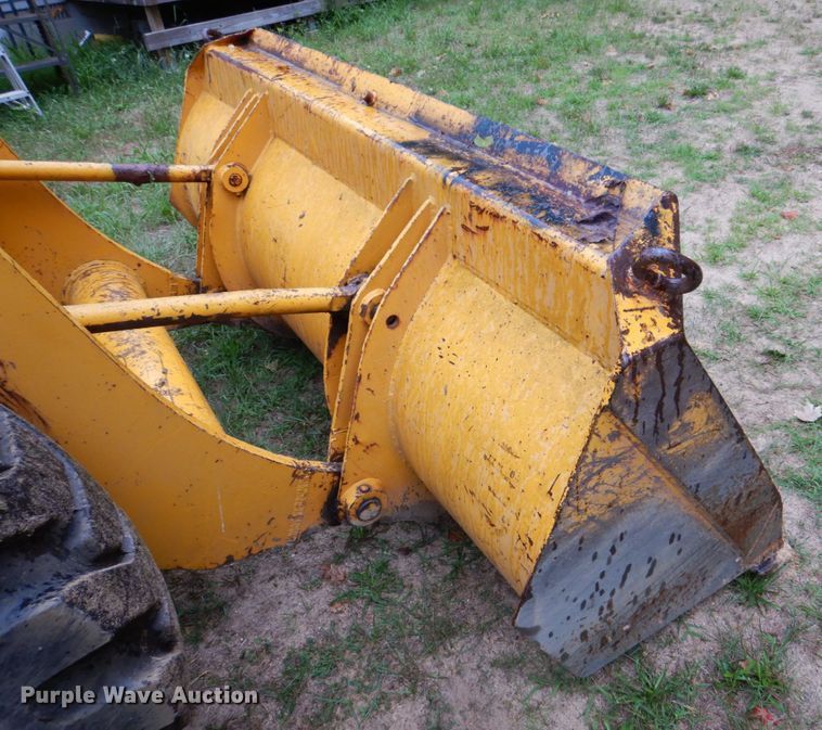 image for item DS8144 Clark 75B  wheel loader