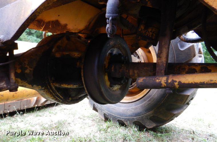 image for item DS8144 Clark 75B  wheel loader