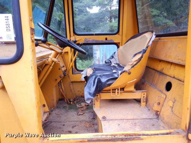 image for item DS8144 Clark 75B  wheel loader