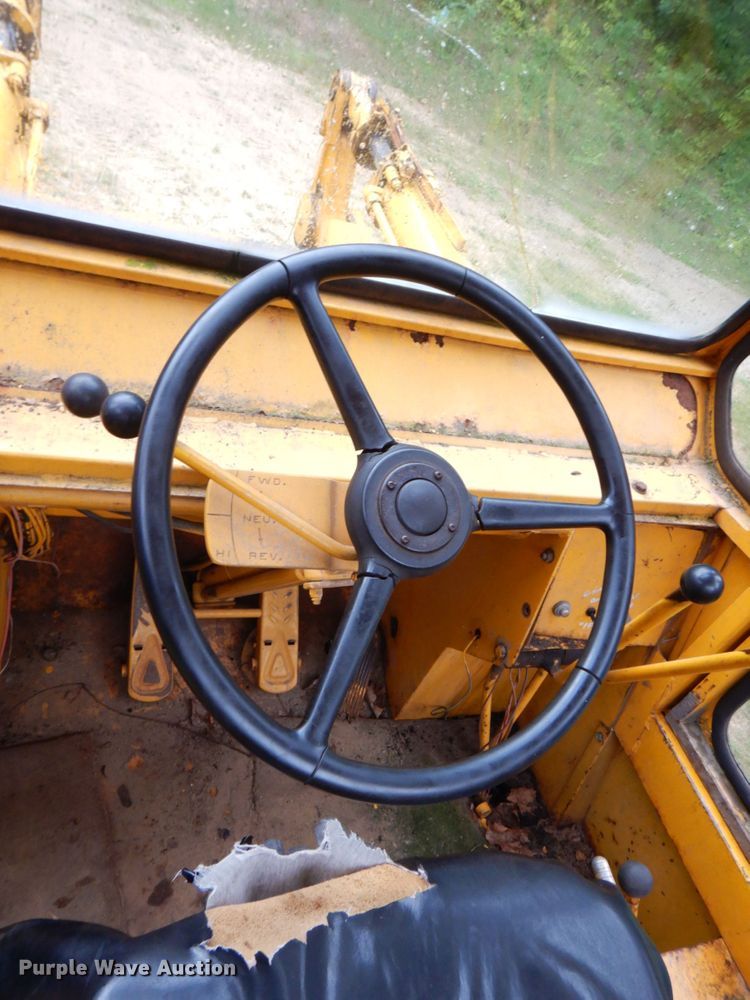 image for item DS8144 Clark 75B  wheel loader