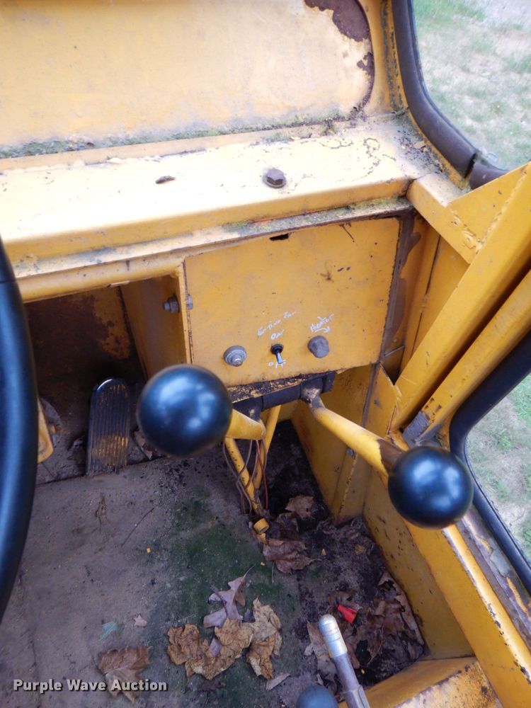 image for item DS8144 Clark 75B  wheel loader