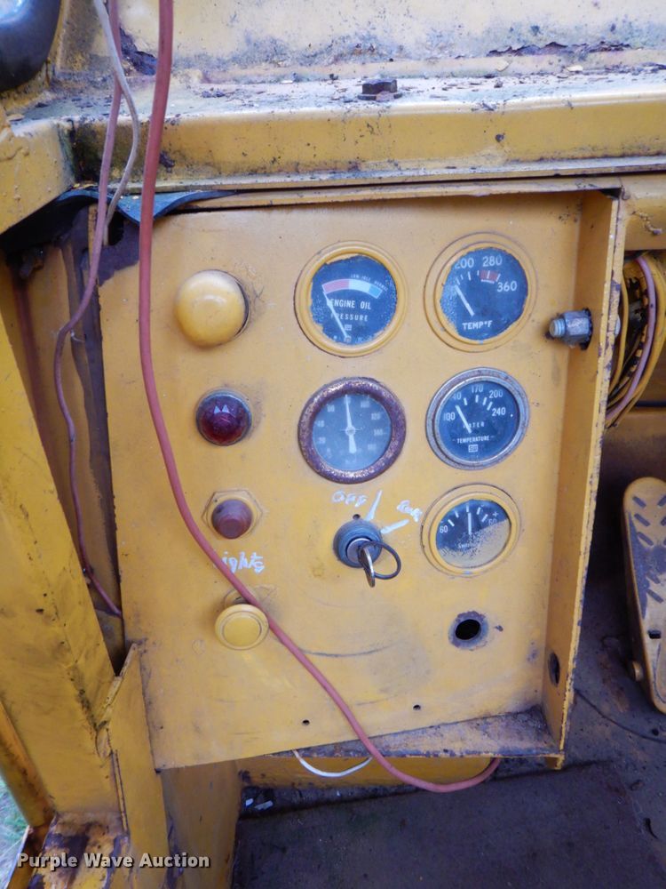 image for item DS8144 Clark 75B  wheel loader