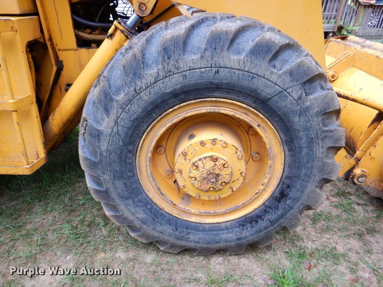 image for item DS8144 Clark 75B  wheel loader