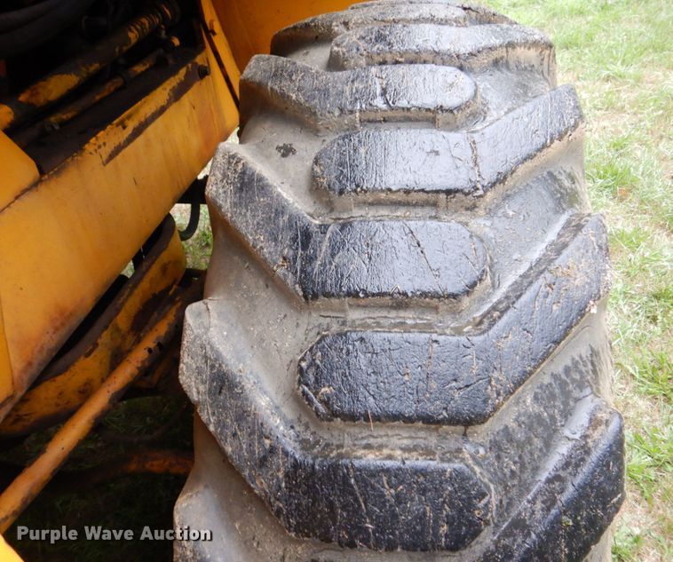 image for item DS8144 Clark 75B  wheel loader