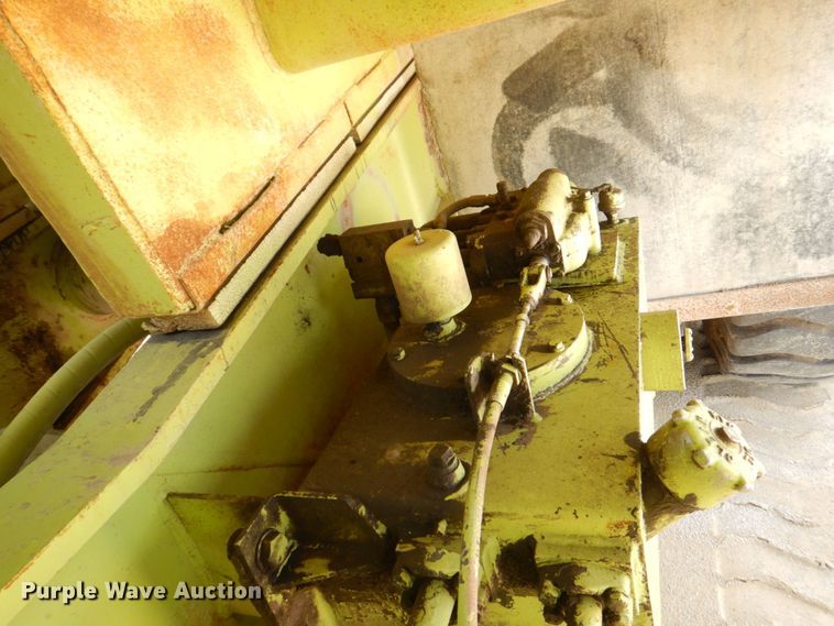 image for item DS8146 1980 Euclid 205FD  haul truck