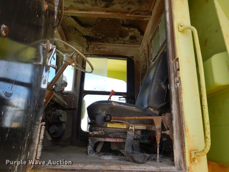 image for item DS8146 1980 Euclid 205FD  haul truck