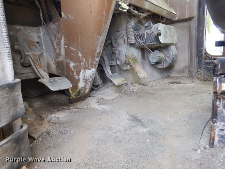 image for item DS8146 1980 Euclid 205FD  haul truck