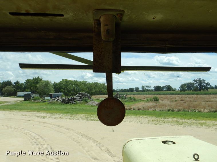 image for item DS8146 1980 Euclid 205FD  haul truck