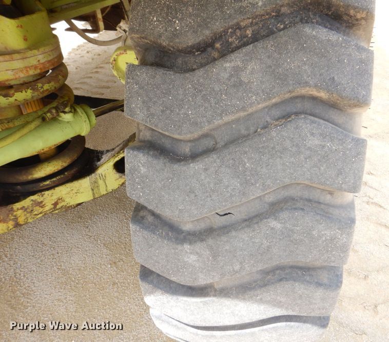 image for item DS8146 1980 Euclid 205FD  haul truck