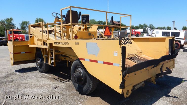 image for item DS8148 1991 Rosco Flaherty SPR-H  chip spreader