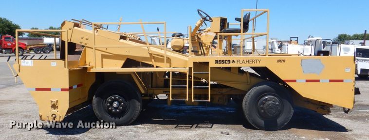 image for item DS8148 1991 Rosco Flaherty SPR-H  chip spreader