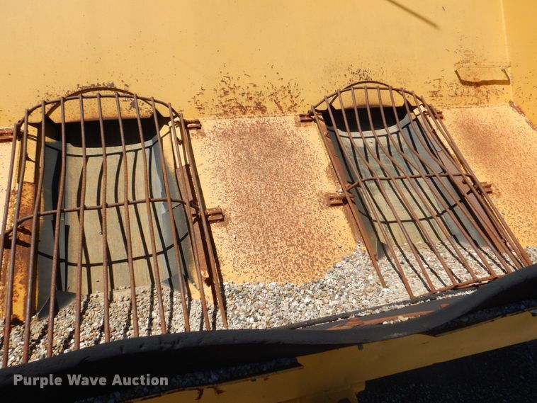 image for item DS8148 1991 Rosco Flaherty SPR-H  chip spreader