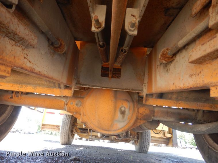 image for item DS8148 1991 Rosco Flaherty SPR-H  chip spreader