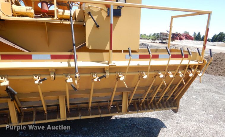 image for item DS8148 1991 Rosco Flaherty SPR-H  chip spreader