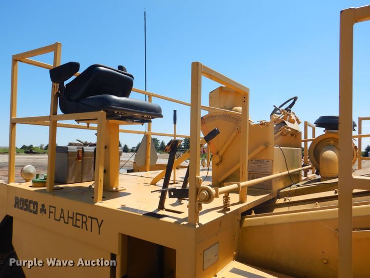 image for item DS8148 1991 Rosco Flaherty SPR-H  chip spreader