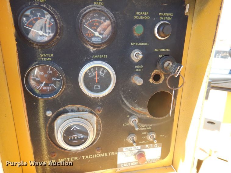 image for item DS8148 1991 Rosco Flaherty SPR-H  chip spreader