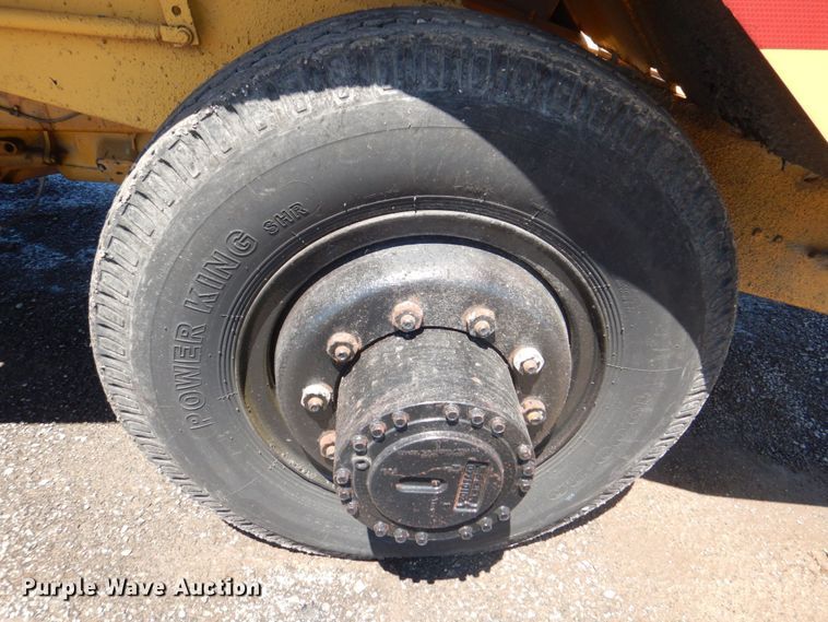 image for item DS8148 1991 Rosco Flaherty SPR-H  chip spreader