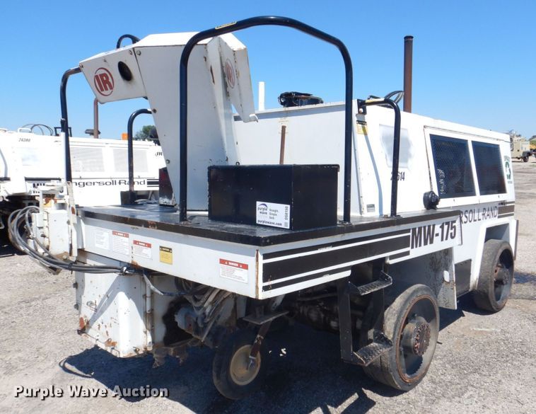 image for item DS8150 1986 Ingersoll Rand MW175  milling machine