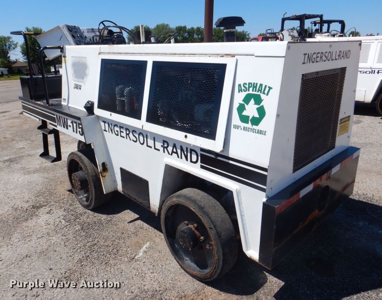 image for item DS8150 1986 Ingersoll Rand MW175  milling machine