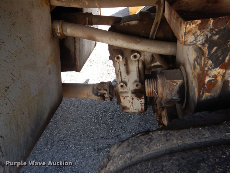 image for item DS8150 1986 Ingersoll Rand MW175  milling machine