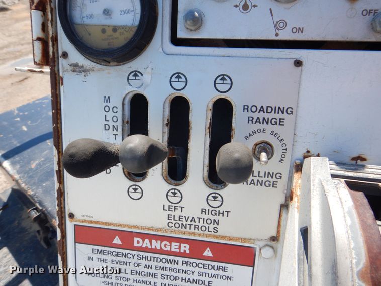 image for item DS8150 1986 Ingersoll Rand MW175  milling machine