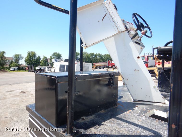 image for item DS8150 1986 Ingersoll Rand MW175  milling machine