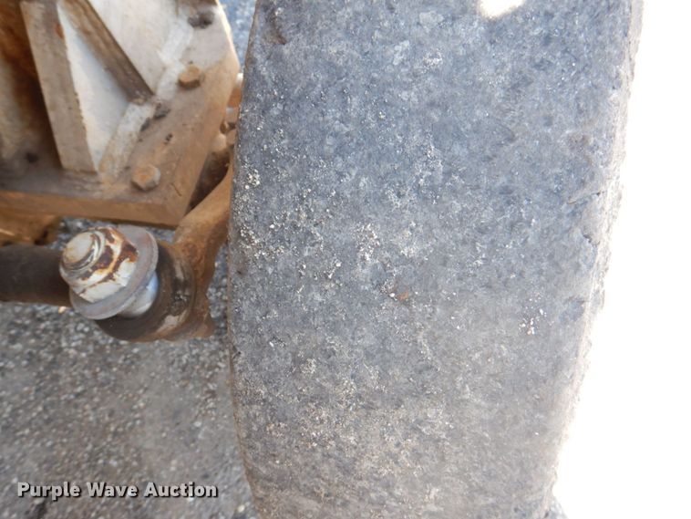 image for item DS8150 1986 Ingersoll Rand MW175  milling machine