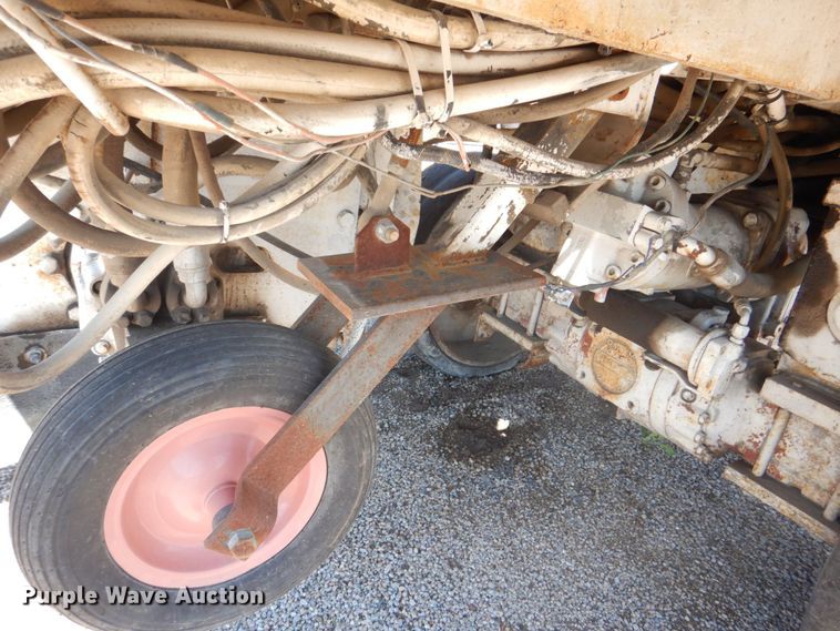 image for item DS8151 1986 Ingersoll Rand MW175  milling machine