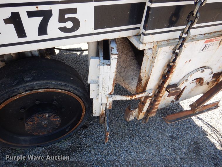 image for item DS8151 1986 Ingersoll Rand MW175  milling machine