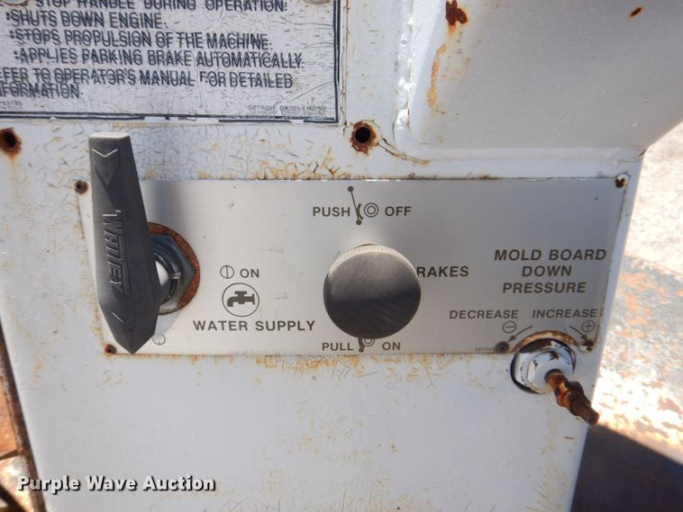 image for item DS8151 1986 Ingersoll Rand MW175  milling machine