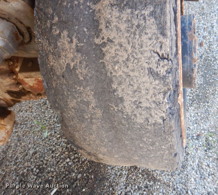 image for item DS8151 1986 Ingersoll Rand MW175  milling machine