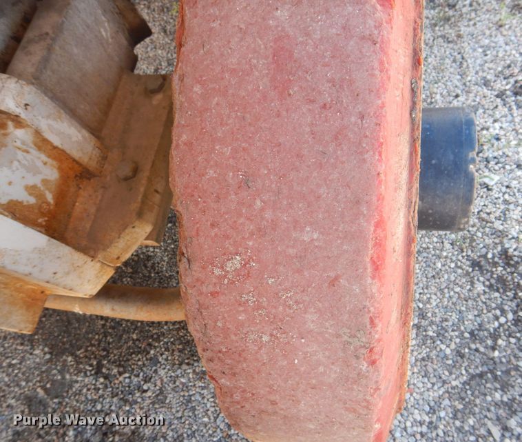 image for item DS8151 1986 Ingersoll Rand MW175  milling machine