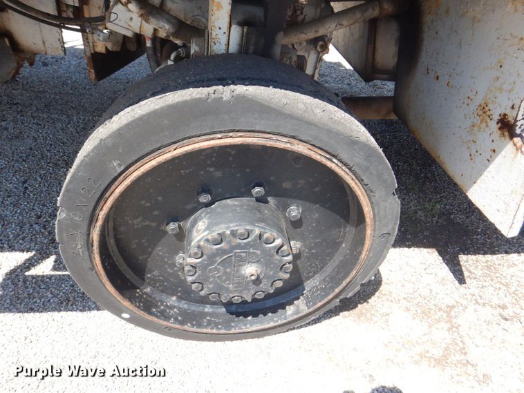 image for item DS8151 1986 Ingersoll Rand MW175  milling machine