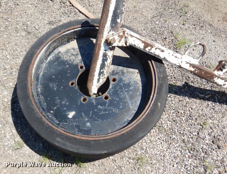 image for item DS8151 1986 Ingersoll Rand MW175  milling machine