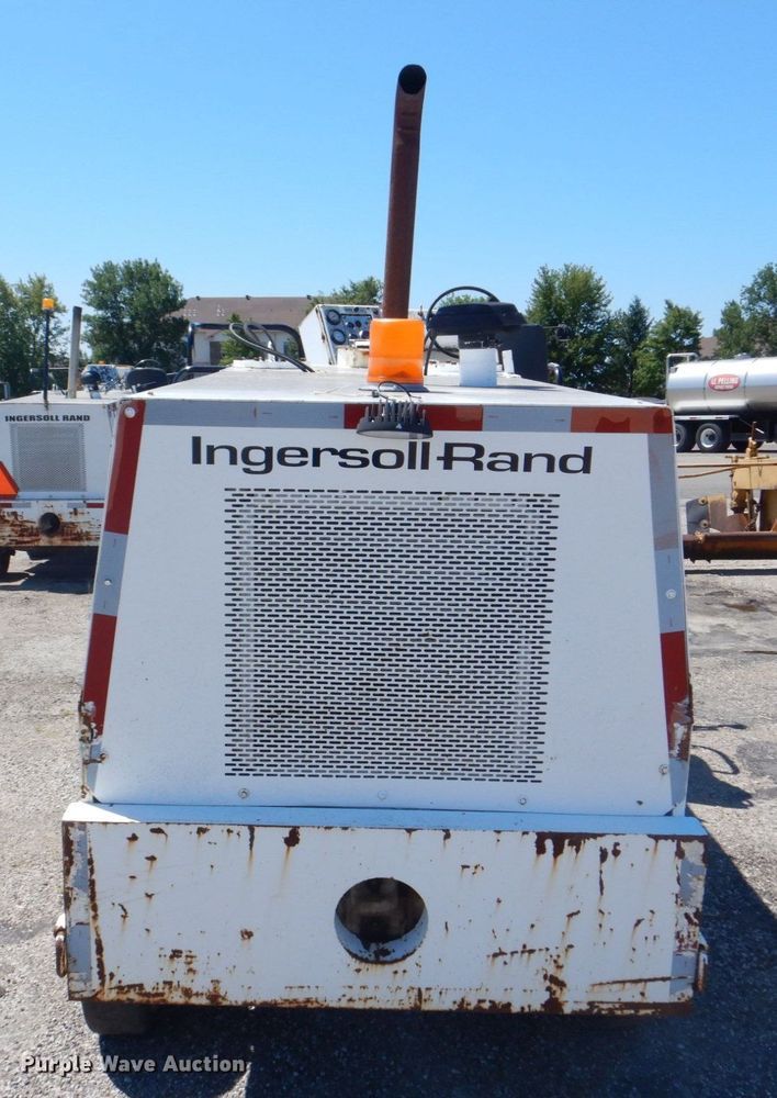 image for item DS8152 1986 Ingersoll Rand MW175  milling machine