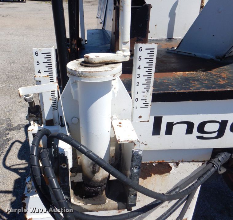 image for item DS8152 1986 Ingersoll Rand MW175  milling machine