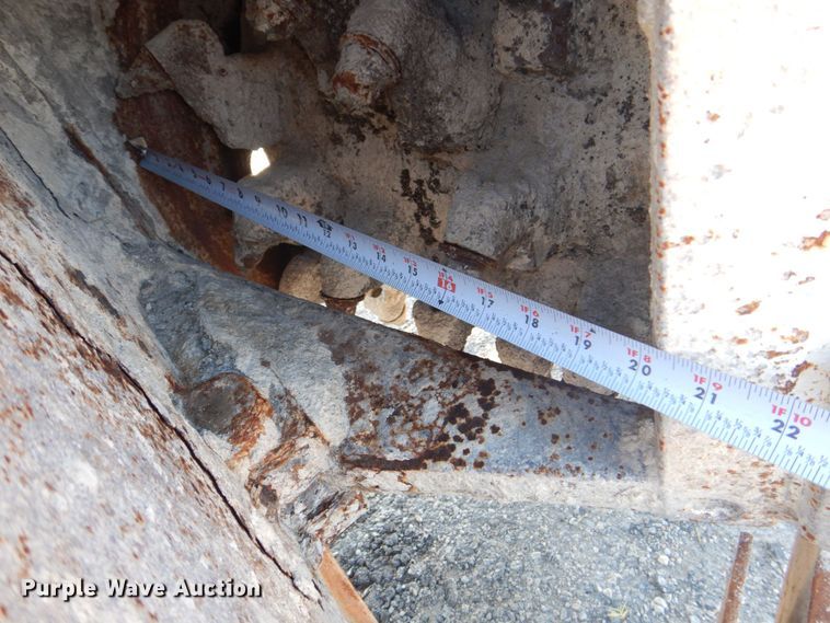 image for item DS8152 1986 Ingersoll Rand MW175  milling machine